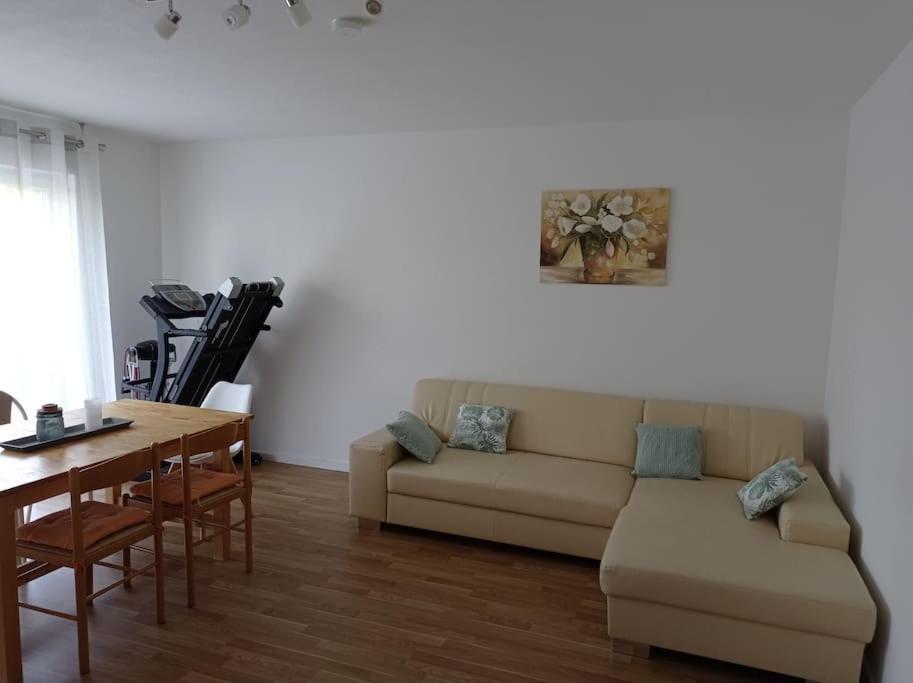 Wohnung Fuer 4 Personen Wipperfürth Esterno foto